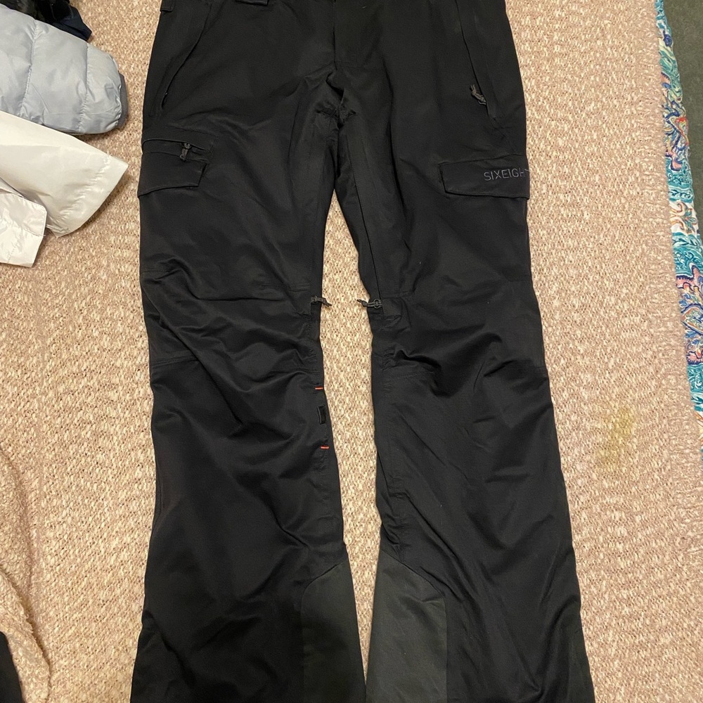 Womens 686 large black ski snowboard pants
